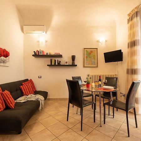 Terrazza Foscolo - Flo Apartments Флоренция Экстерьер фото