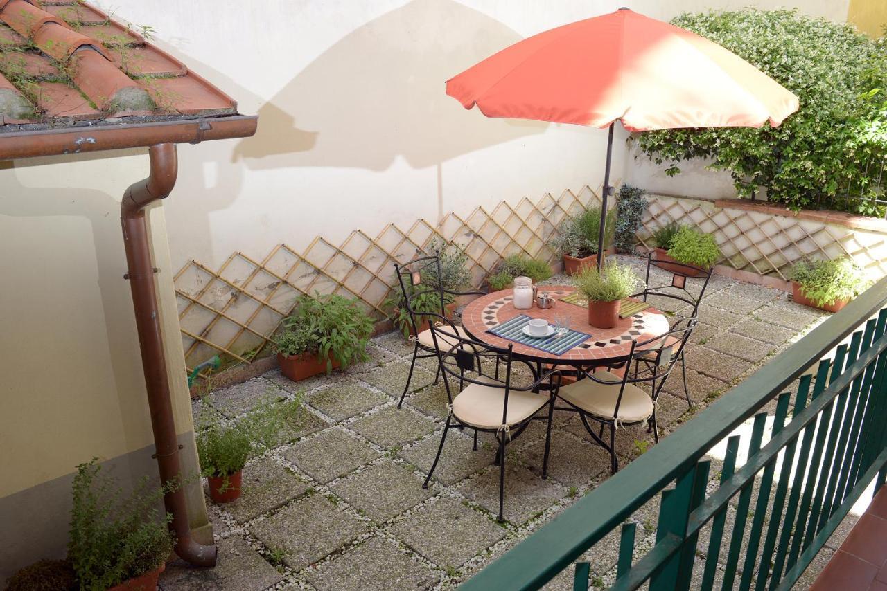 Terrazza Foscolo - Flo Apartments Флоренция Экстерьер фото